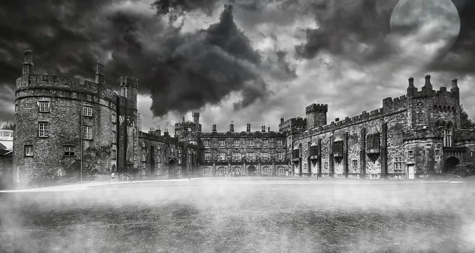 Kilkenny Ghost Tours night tour of the medieval city